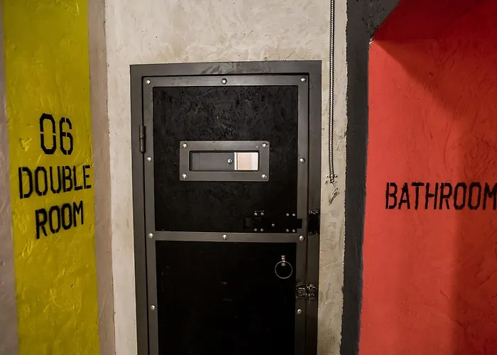 Hostel Loft Prison Lvov