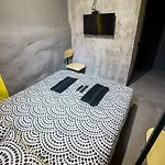 Loft Prison Hostel Lwów