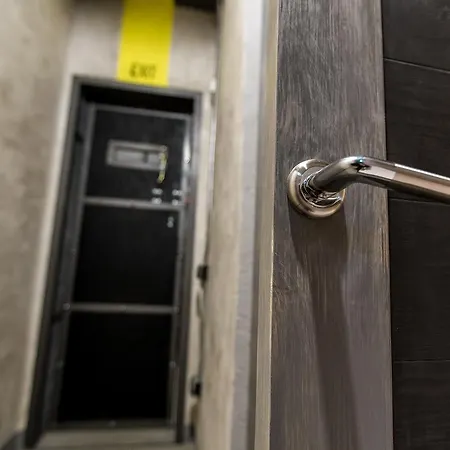 旅馆 Loft Prison 利沃夫